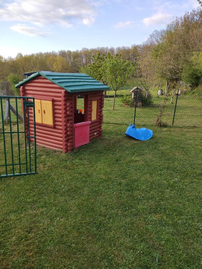 Logement Paisible A La Campagne Aubarede Экстерьер фото