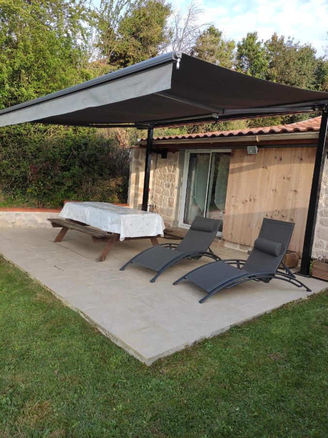 Logement Paisible A La Campagne Aubarede Экстерьер фото
